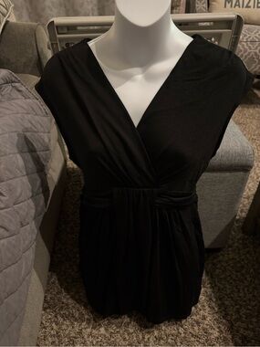Motherhood Black V-Neck Short Sleeve Maternity Top